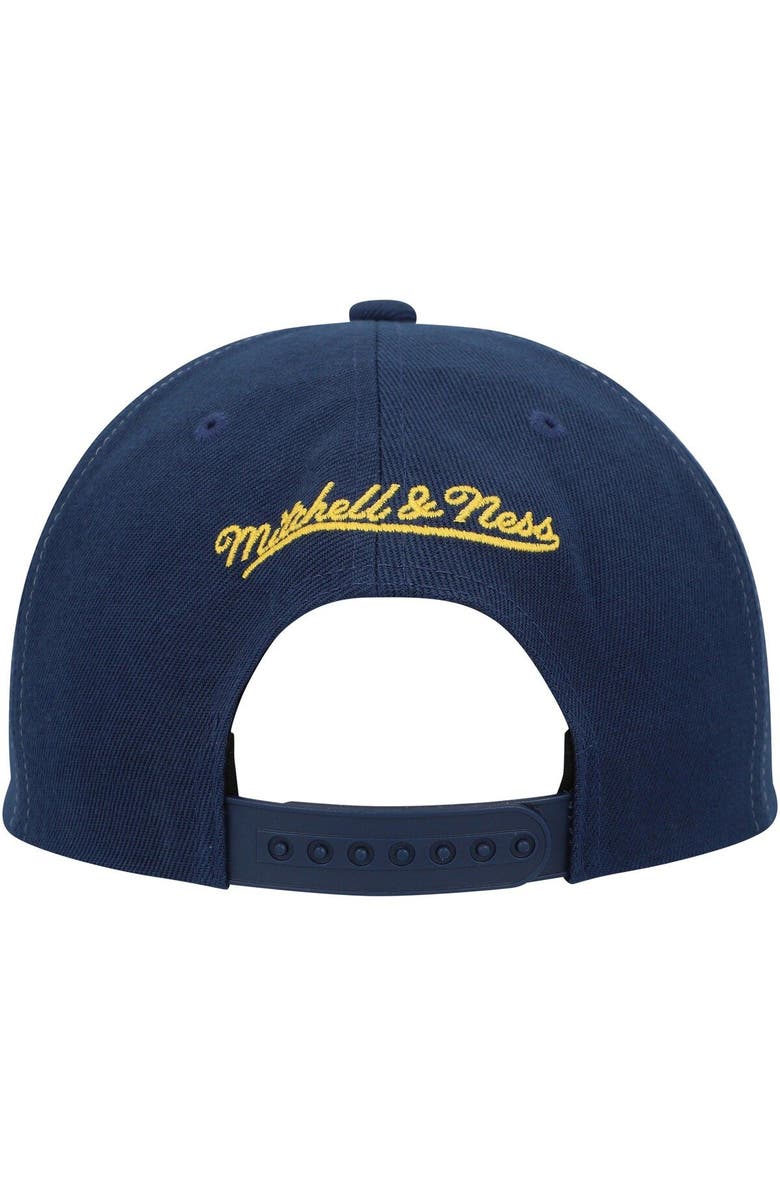 Mitchell & Ness Men's Mitchell & Ness Gold/Navy Marquette Golden Eagles Sharktooth Snapback Hat, Alternate, color, Gold