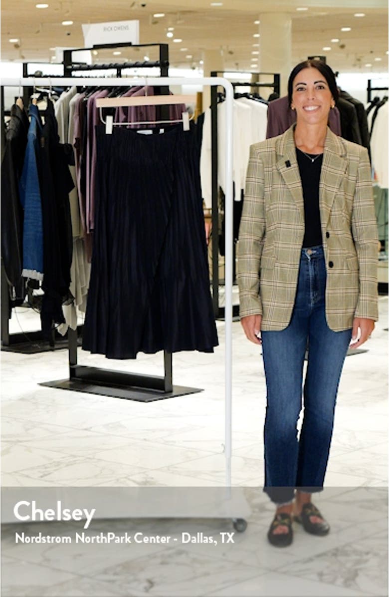 Variegated Pleat Skirt, sales video thumbnail