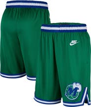 Nike Men's Nike Green Dallas Mavericks Classic Edition Hardwood Classics Swingman Shorts