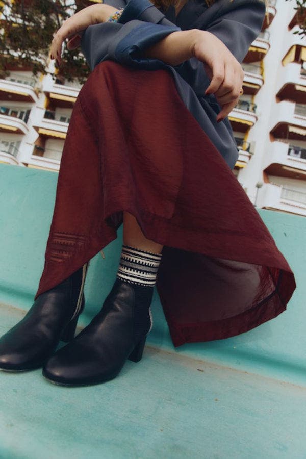 Amambaih Lola Ankle Boot, Alternate, color, Black-Ivory