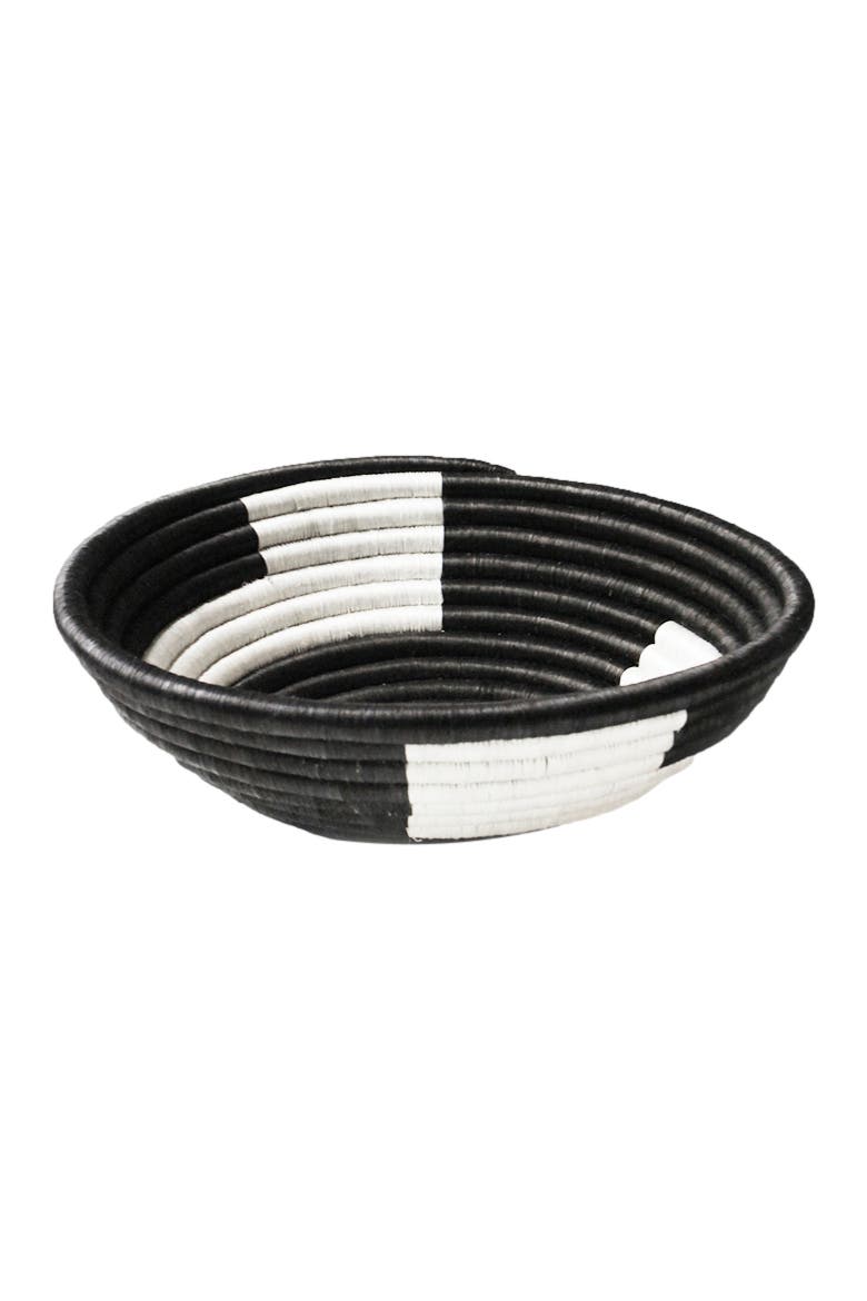 Zig Zag Plateau, Main, color, Black and White