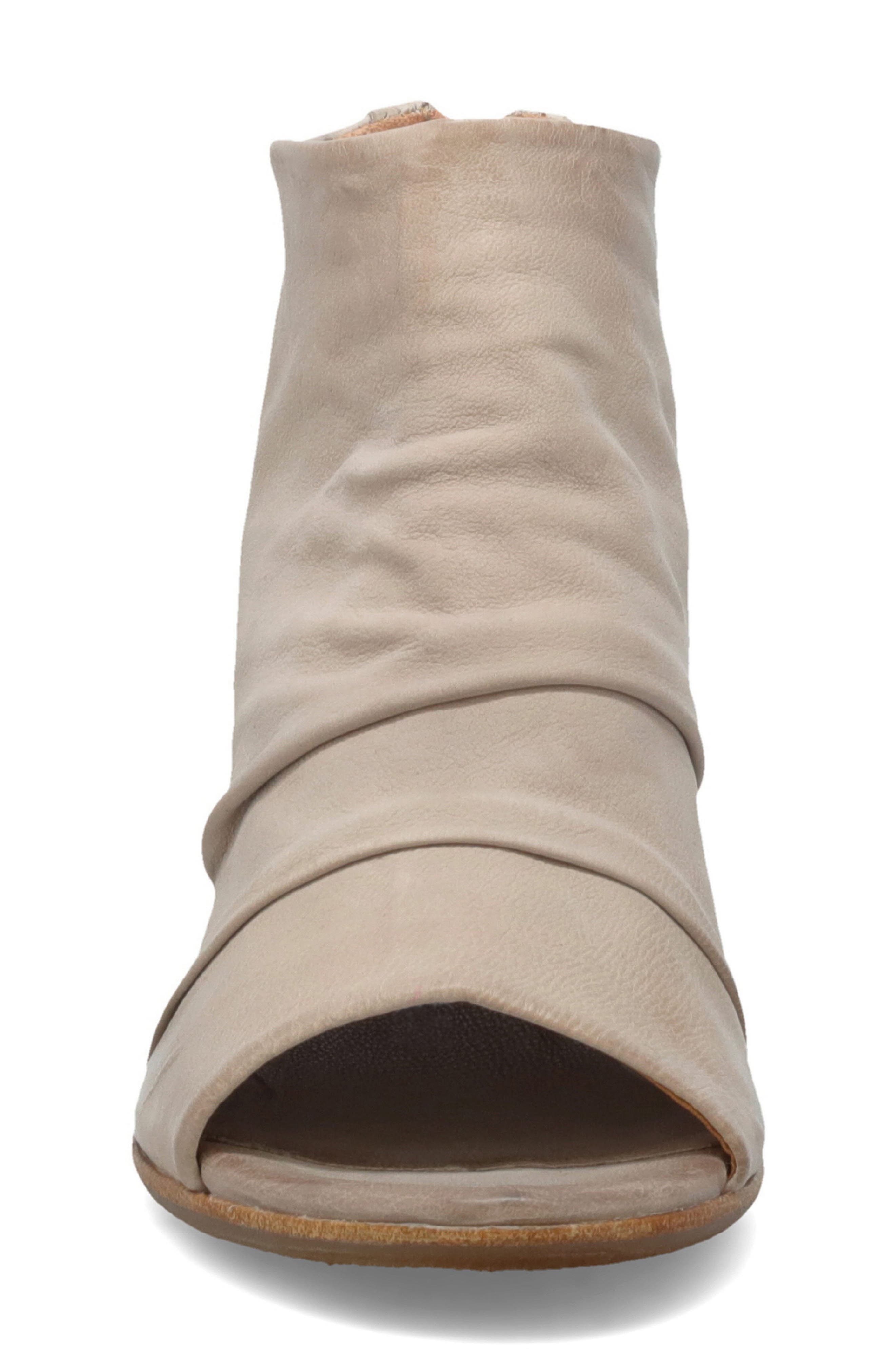 Terrence Bootie, Alternate, color, BONE