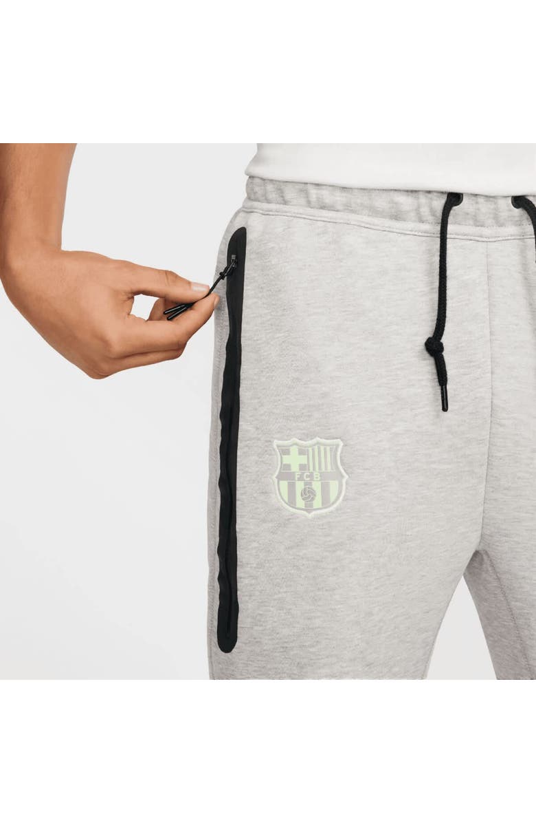 Nike Men's Nike Gray Barcelona  Tech Fleece Jogger Pants, Alternate, color, 