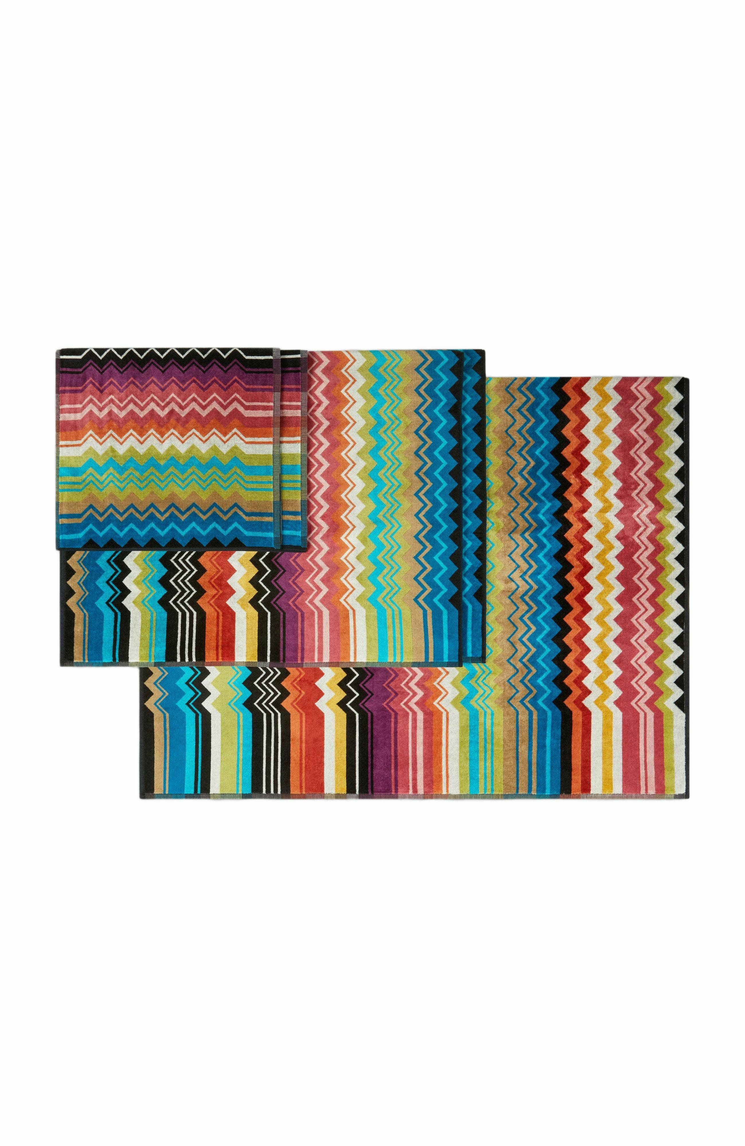 Multicoloured 4