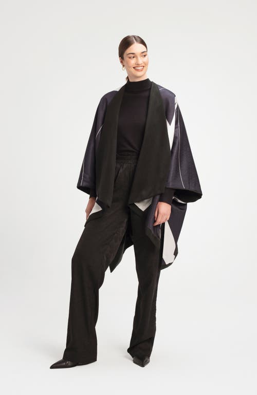 Diarrablu Amy Reversible Poncho In Fama Noir