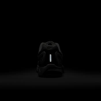 Air Pegasus 2005 Sneaker