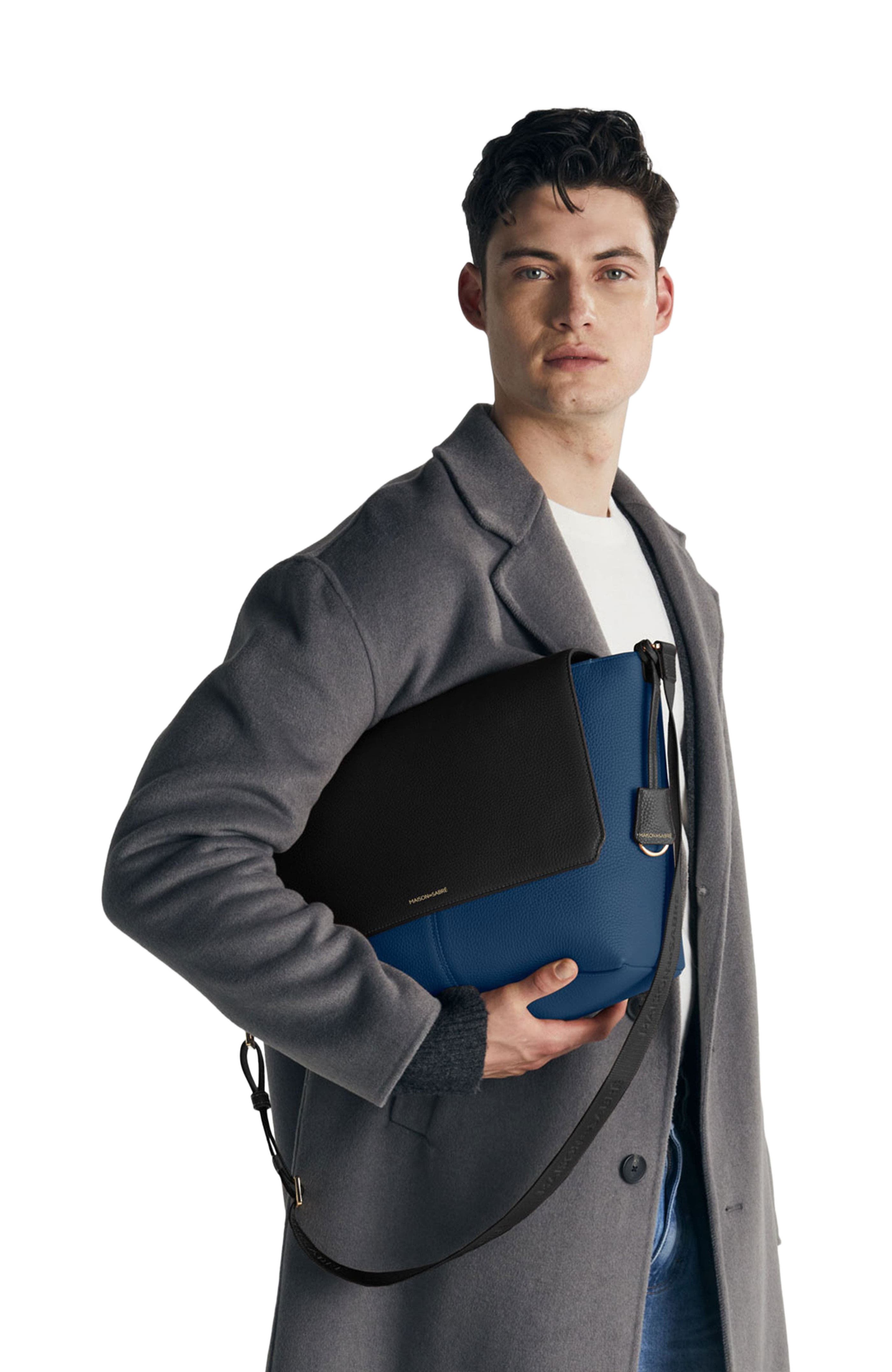 MAISON de SABRÉ Leather Flaire Messenger Bag, Alternate, color, Pacific Caviar