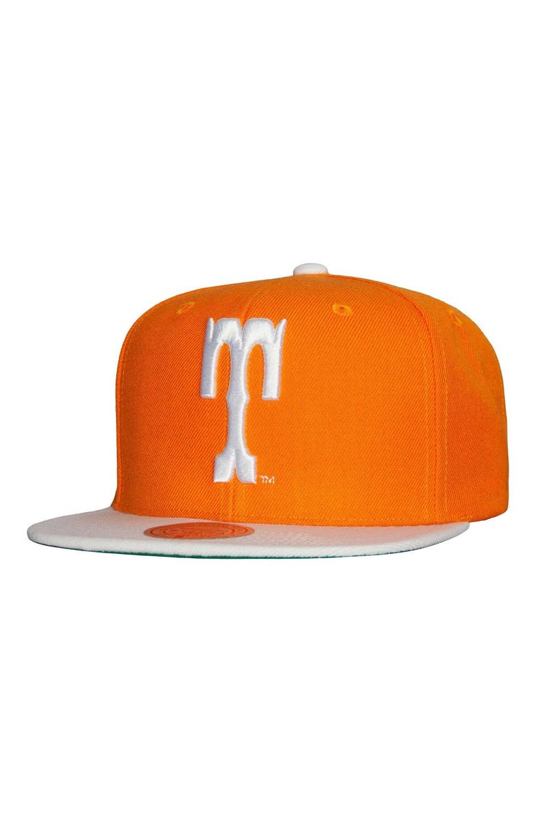 Mitchell & Ness Men's Mitchell & Ness Tennessee Orange/White Tennessee Volunteers 2-Tone 2.0 Snapback Hat, Main, color, Tennessee Orange