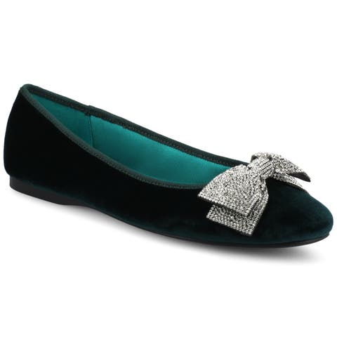 The Hummingbird Jewelry Bow Loafer