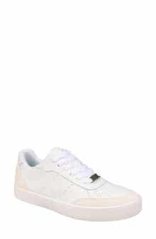 Diana Low Top Sneaker