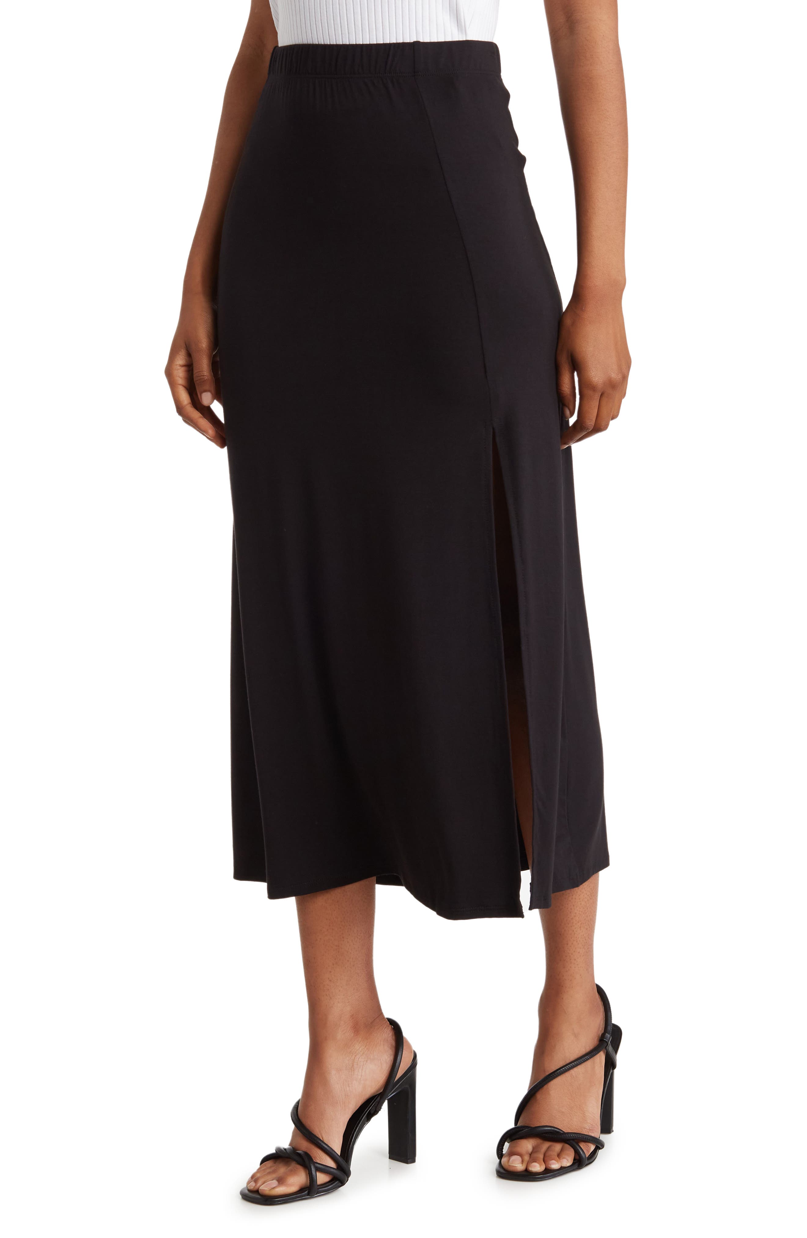 GO COUTURE Side Slit Maxi Skirt