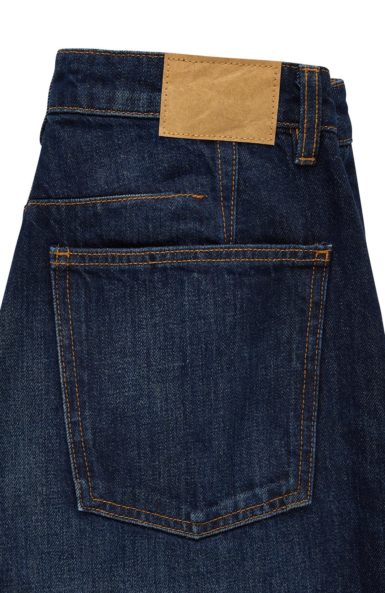 Women's Curvy Barrel Jean - image 2