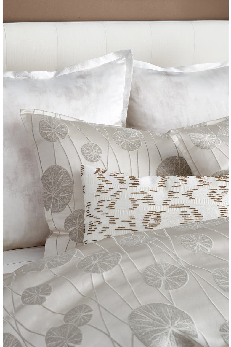 Lily Pad Duvet Cover, Alternate, color, CHAMPAGNE