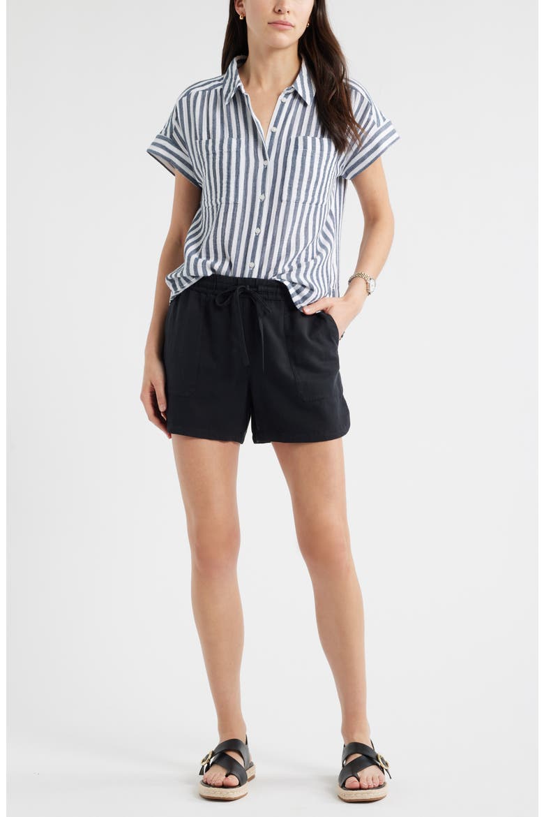 Pull-On Woven Shorts, Alternate, color, BLACK