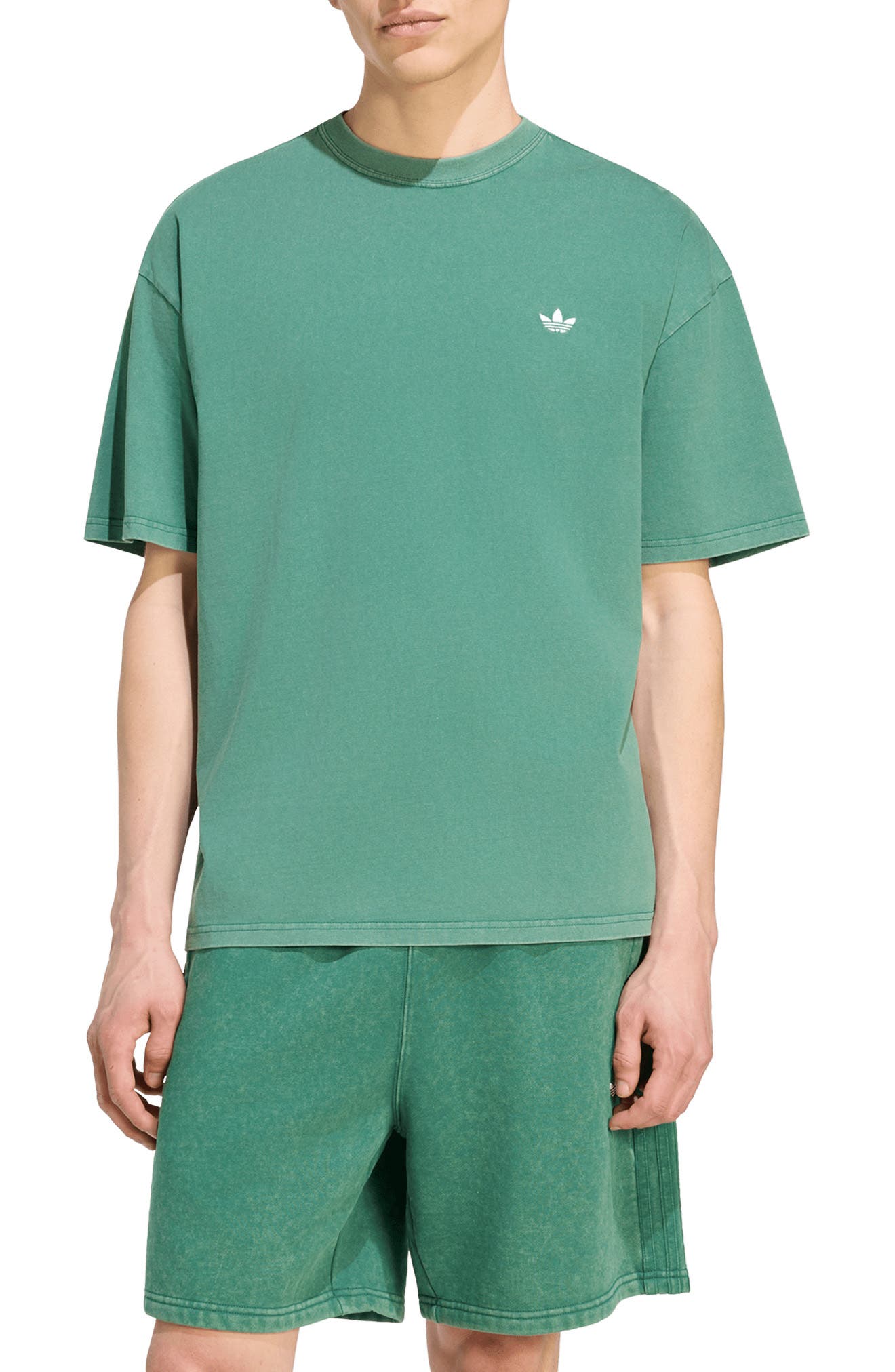 selected COLLEGIATE GREEN