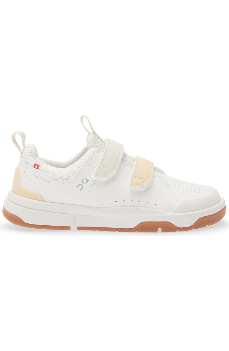On Kids' The ROGER Sneaker, Alternate, color, White/ Blonde