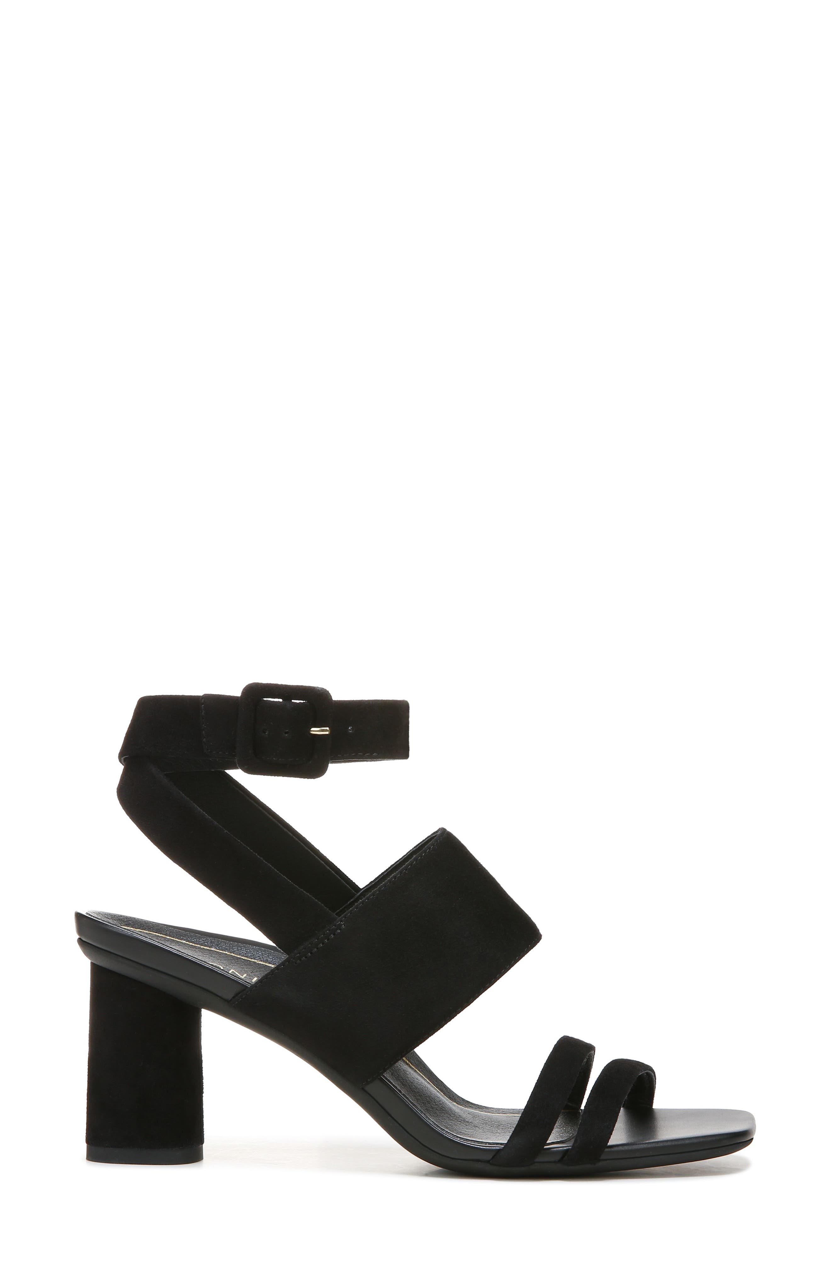 Yasmin Strappy Sandal, Alternate, color, BLACK