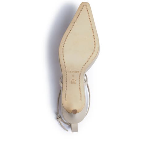 Bernardo 1946 Footwear Yazmin Pump In White