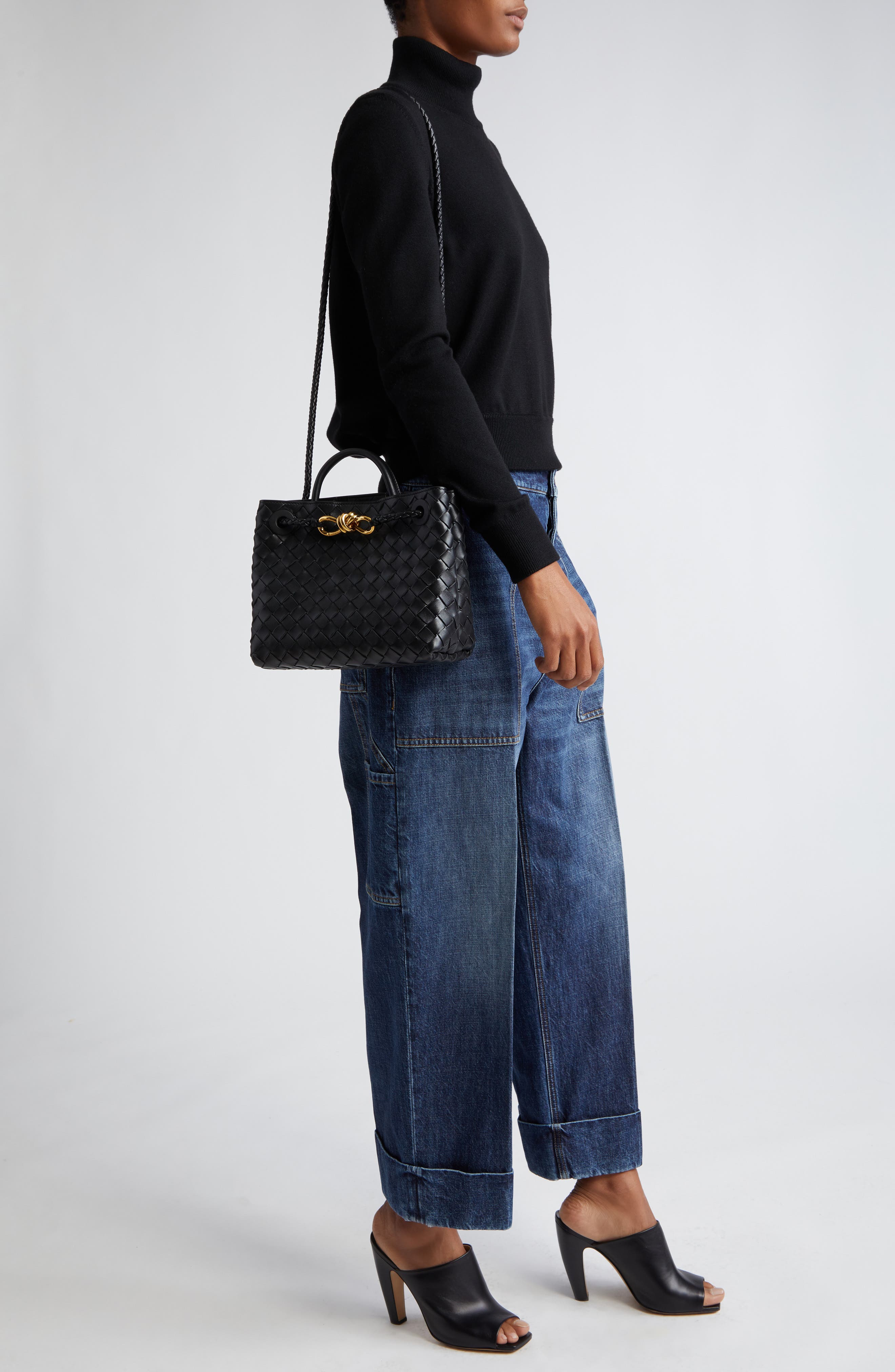 Bottega Veneta Small Andiamo Intrecciato Shoulder Bag, Alternate, color, 