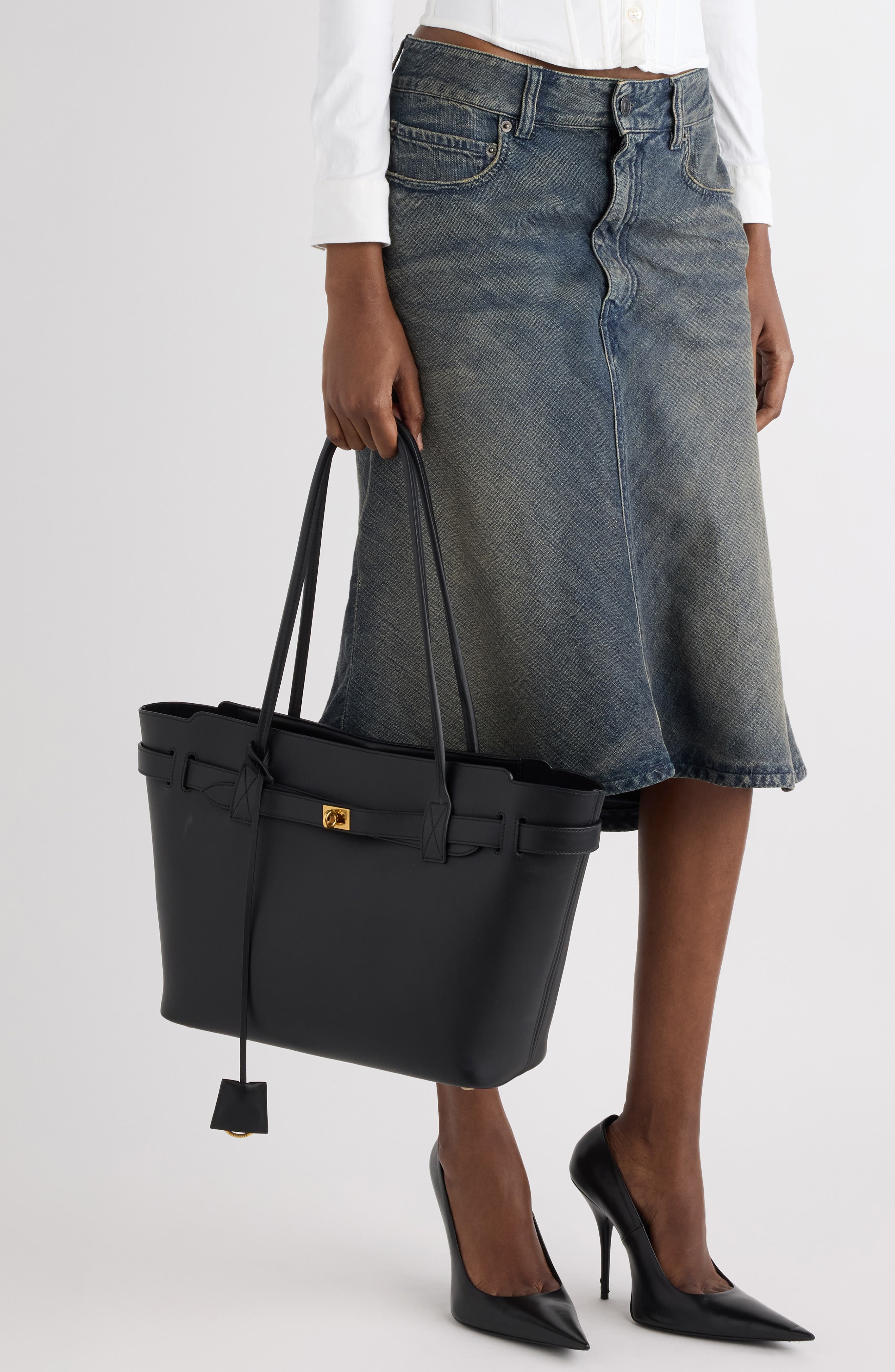 Balenciaga Medium Bel Air Leather Tote, Alternate, color, 1000 Black