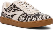 Voyage Sneaker