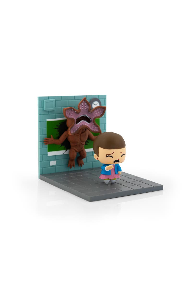 Stranger Things Eleven Vs. Demogorgon Exclusive Diorama | SuperEmoFriends Design, Main, color, Multi-Color