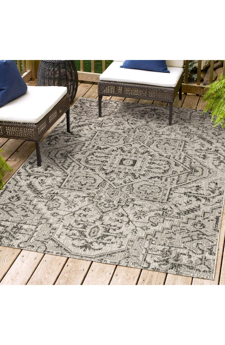 JONATHAN Y Estrella Bohemian Medallion Textured Weave Indoor/Outdoor Area Rug, Alternate, color, Black/Gray