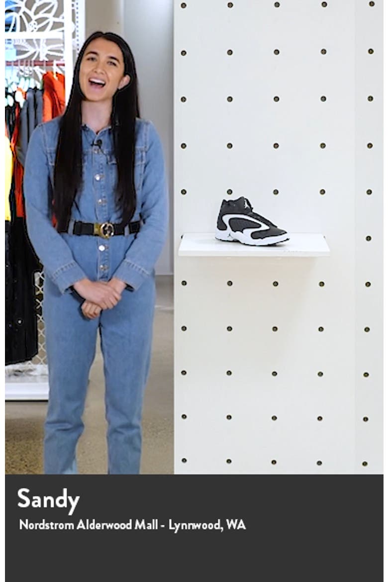 Air Jordan OG Sneaker video
