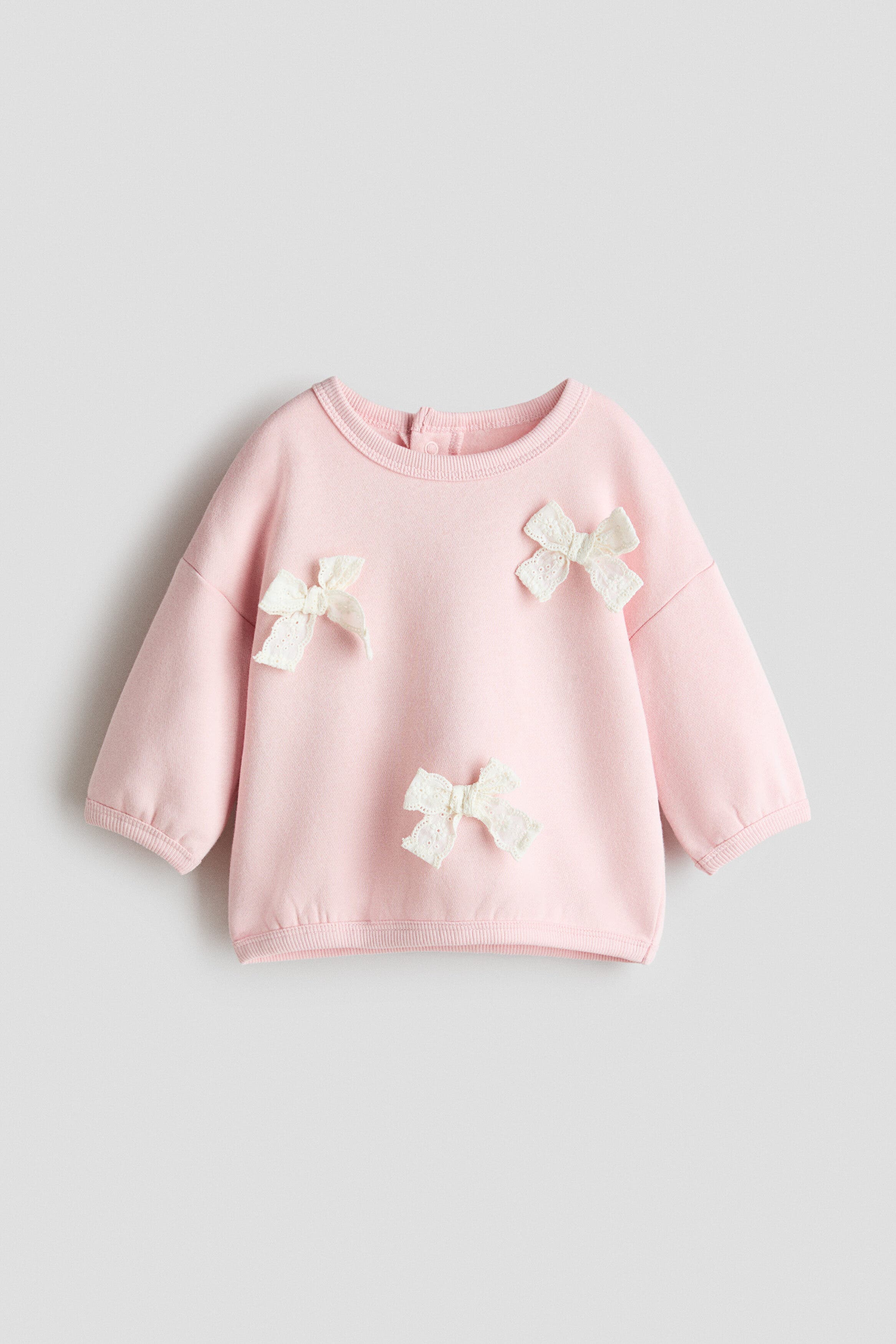 Light pink/bows