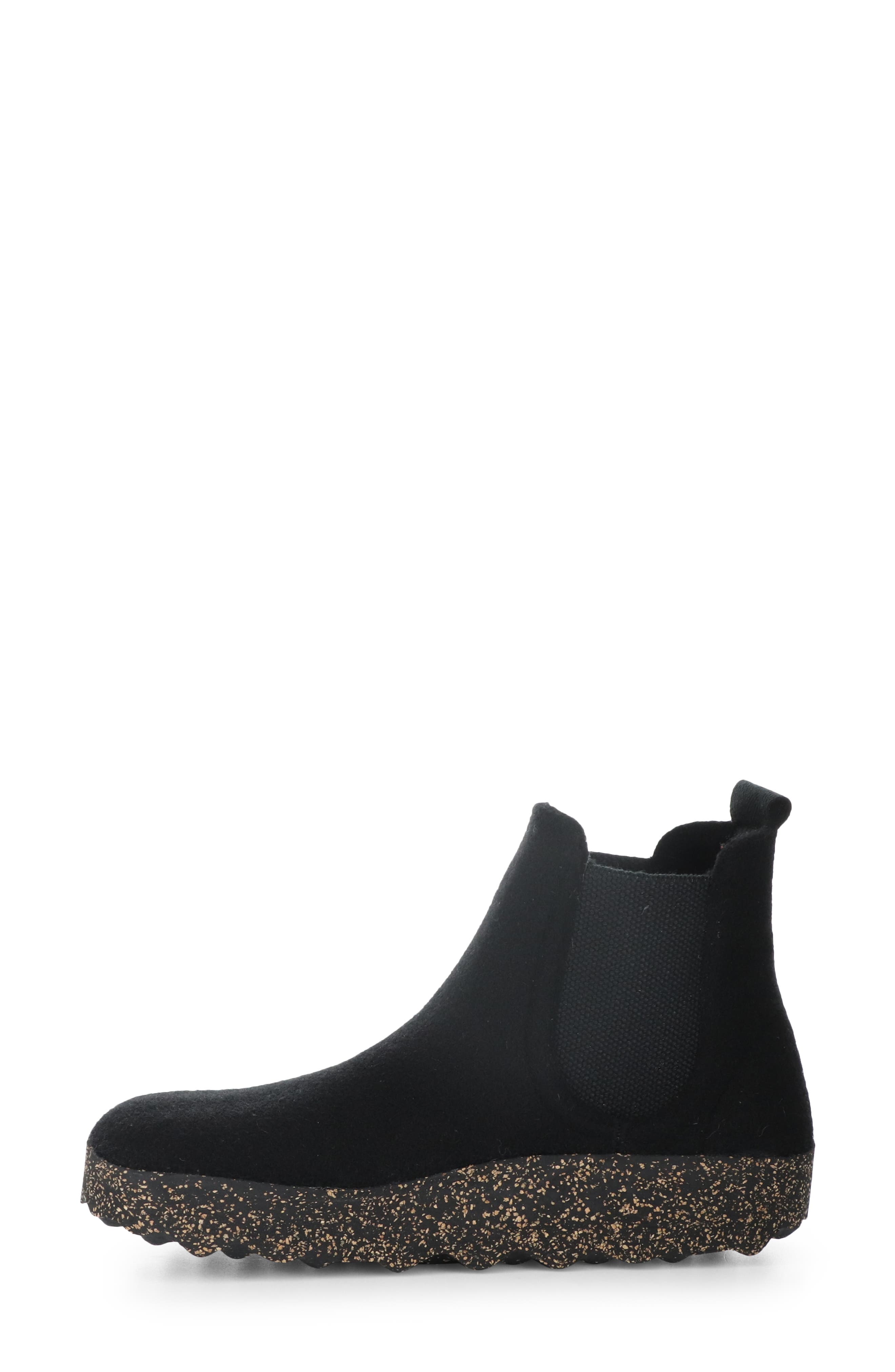 Asportuguesas by Fly London Caia Chelsa Boot, Alternate, color, 