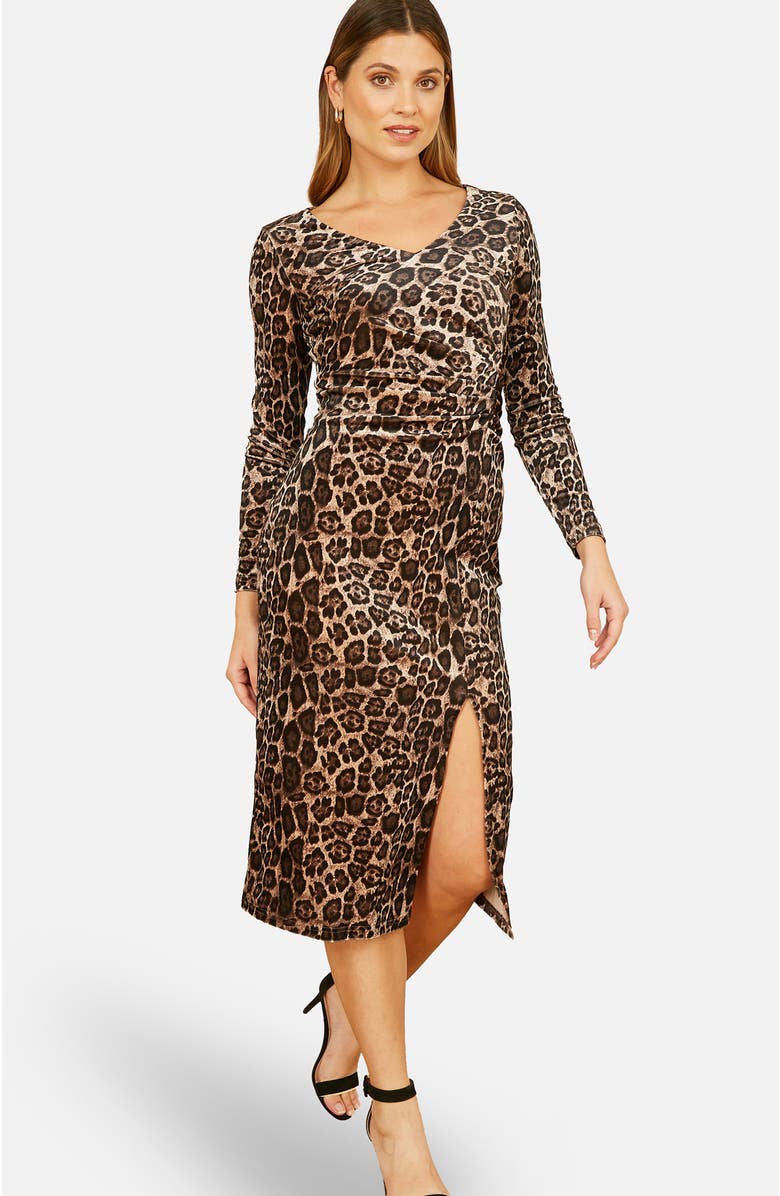 Yumi Velvet Long Sleeve Fitted Midi Dress, Alternate, color, Brown