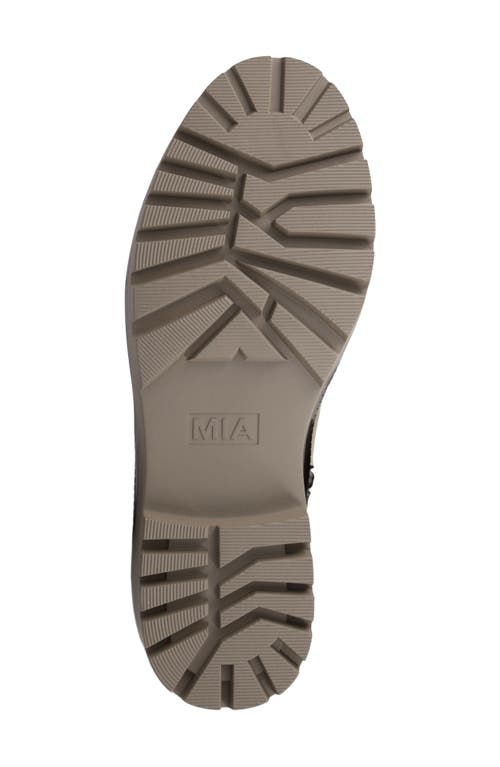 Mia Elis Block Heel Boot In Gray