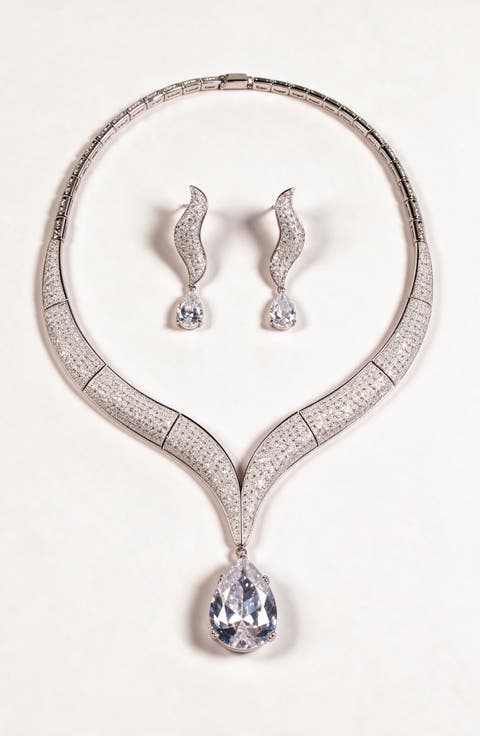 Crystal Teardrop Pendant Necklace And Drop Earring Set