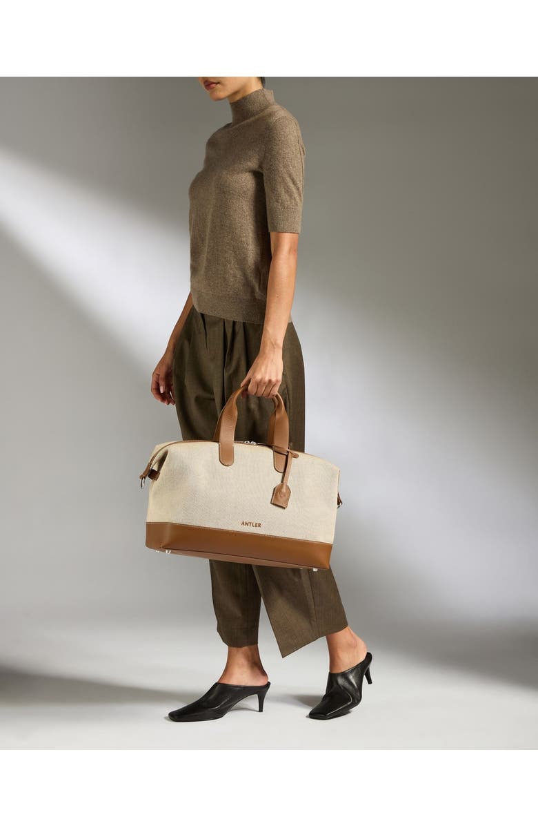 ANTLER Heritage Overnight Bag in Navy, Alternate, color, Natural
