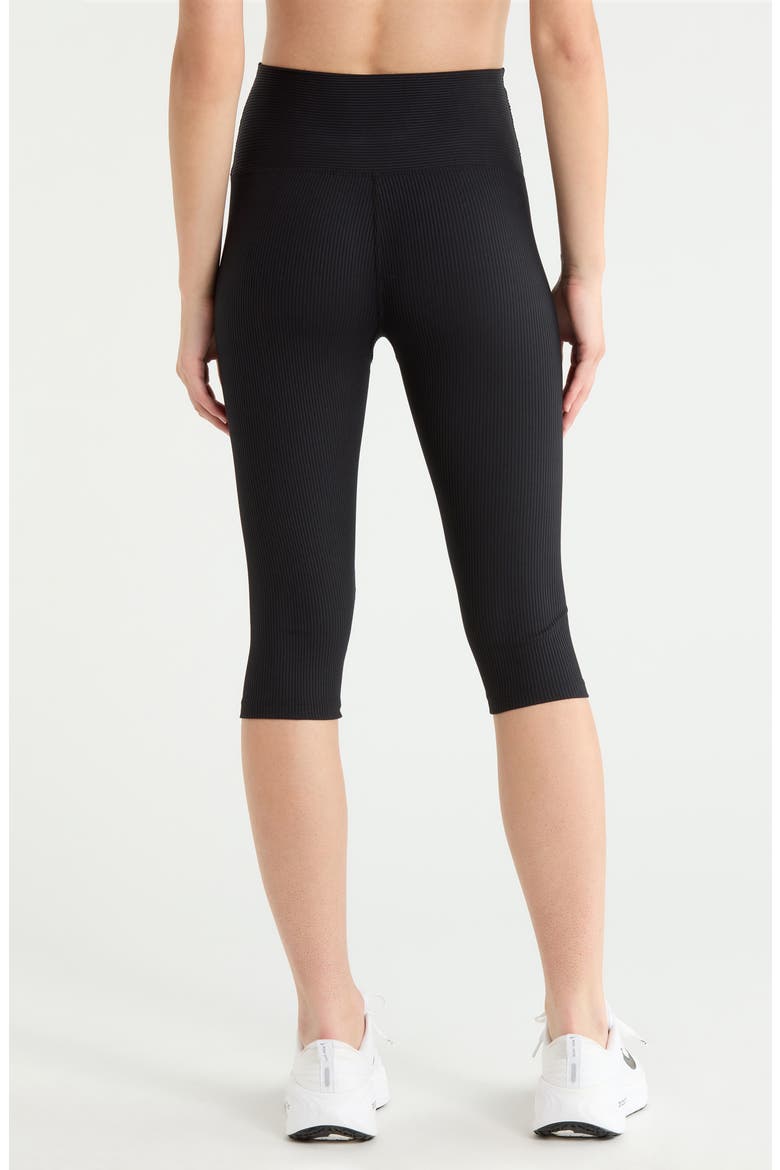 Ribbed High Waist Capri Leggings, Alternate, color, BLACK