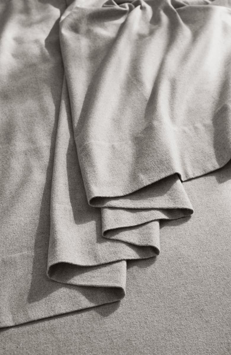 Boll & Branch Heathered Organic Cotton Flannel Bedding, Alternate, color, 