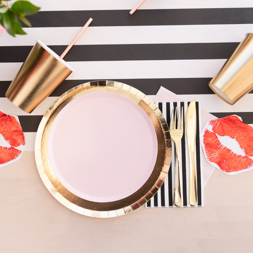 Jollity & Co Solid Color Dessert Plates In Pink