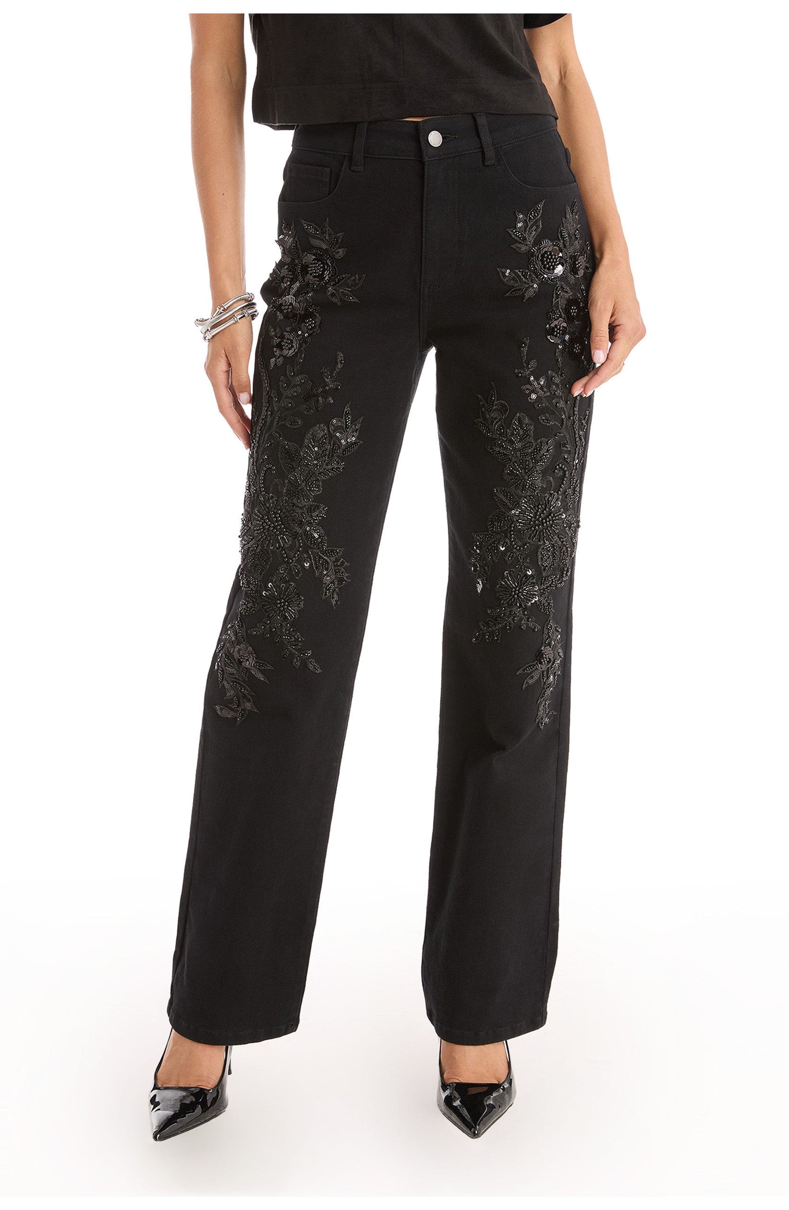 The Noli Shop Stassi Floral Sequin Jean In Black