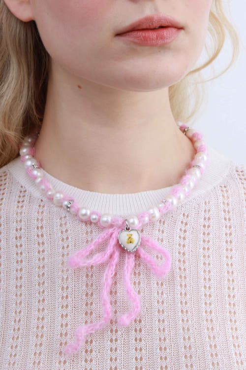 Velvet Luna Cashmere Pearl Teddy Necklace In Pink