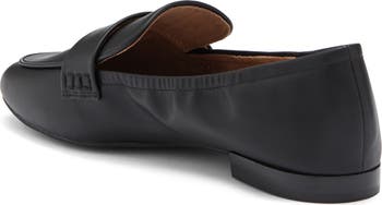 Michaela Apron Toe Loafer