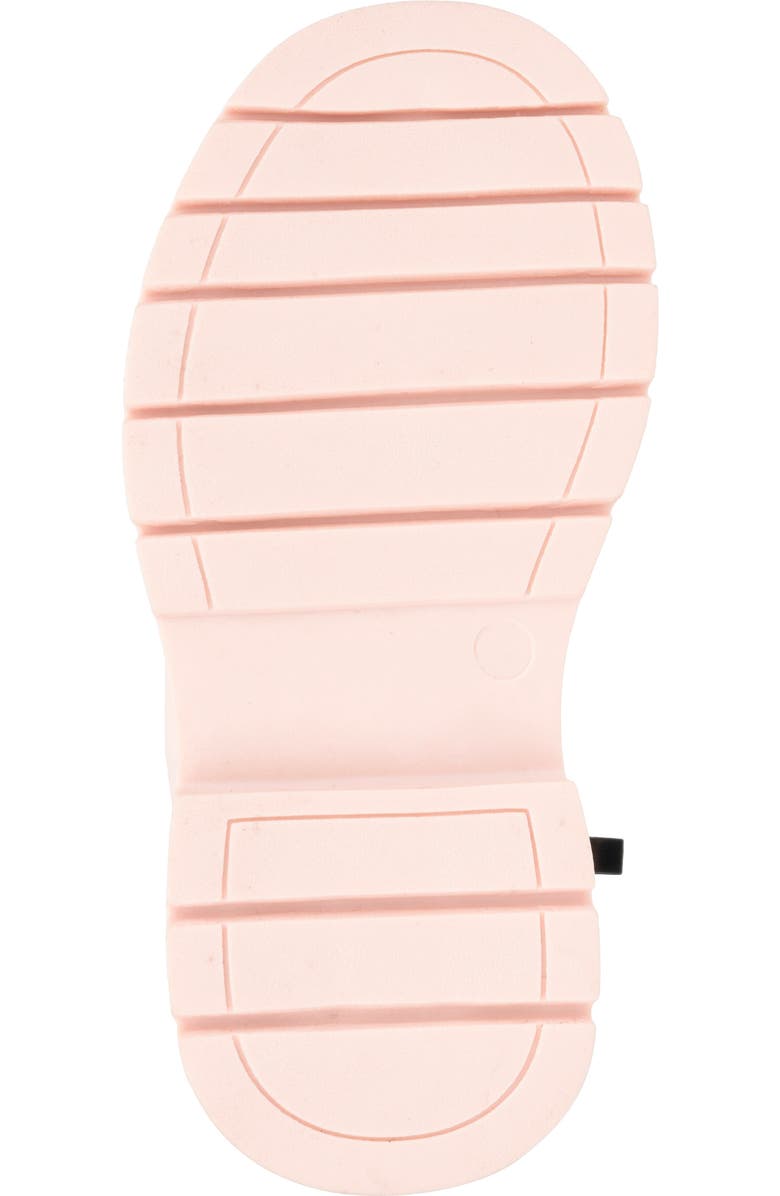 OLIVIA MILLER Chelsea Boot, Alternate, color, Black