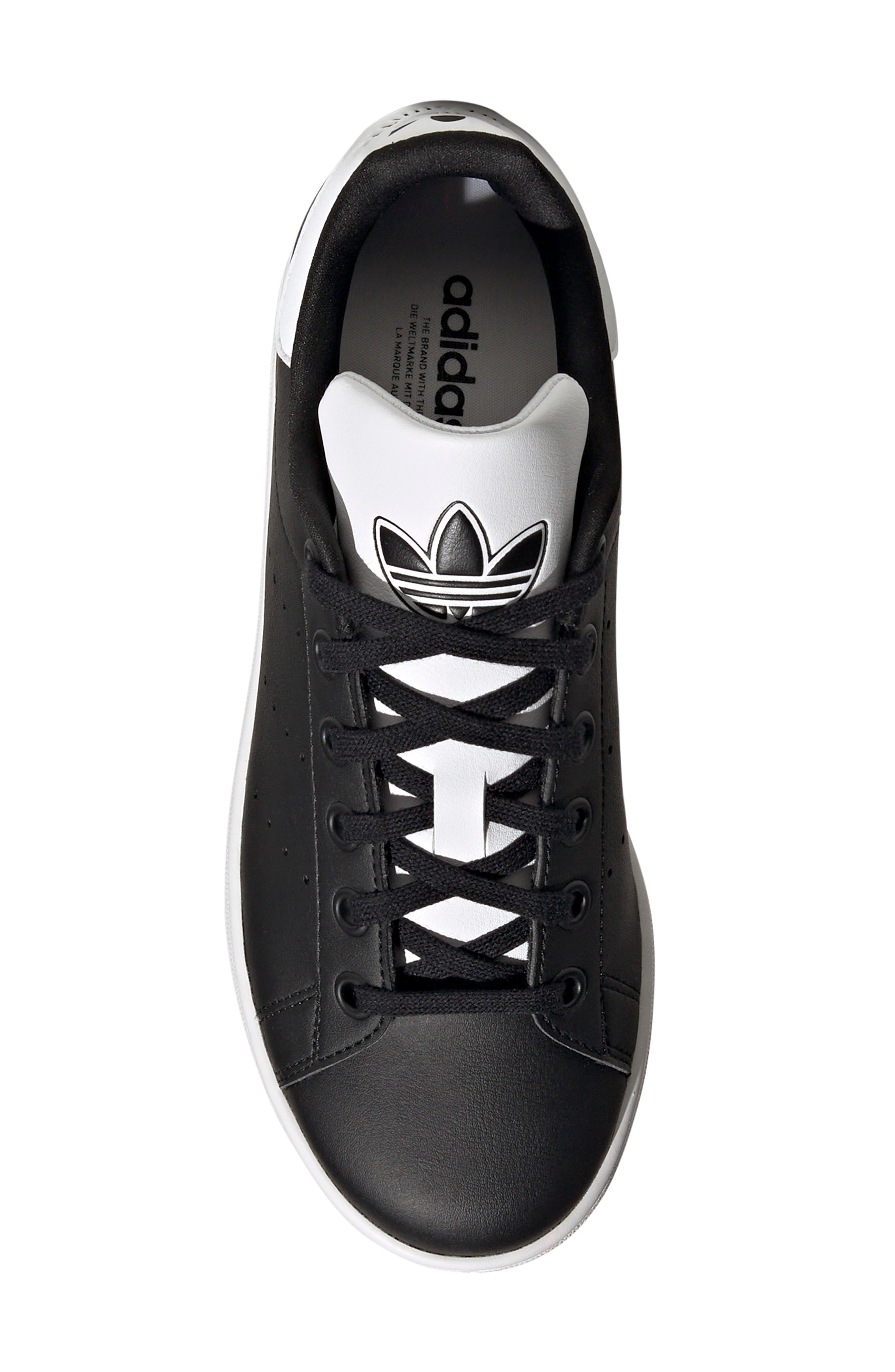 adidas Kids' Stan Smith Low Top Sneaker, Alternate, color, 