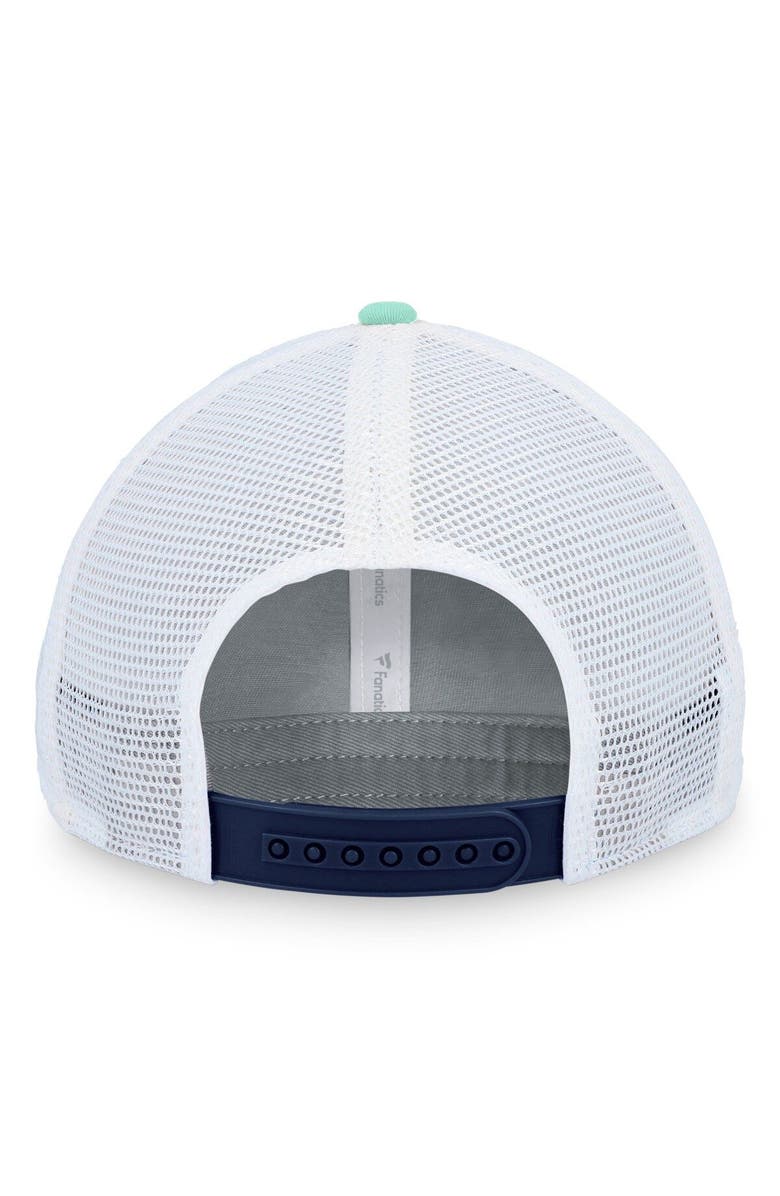 FANATICS Men's Fanatics Branded Deep Sea Blue/White Seattle Kraken Iconic Gradient Trucker Snapback Hat, Alternate, color, Navy