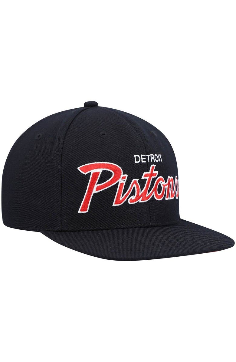 Mitchell & Ness Men's Mitchell & Ness Black Detroit Pistons Hardwood Classics Script 2.0 Snapback Hat, Alternate, color, Black