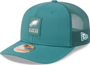 New Era Men's New Era Green Philadelphia Eagles 2025 Sideline  9SEVENTY Trucker Adjustable Hat
