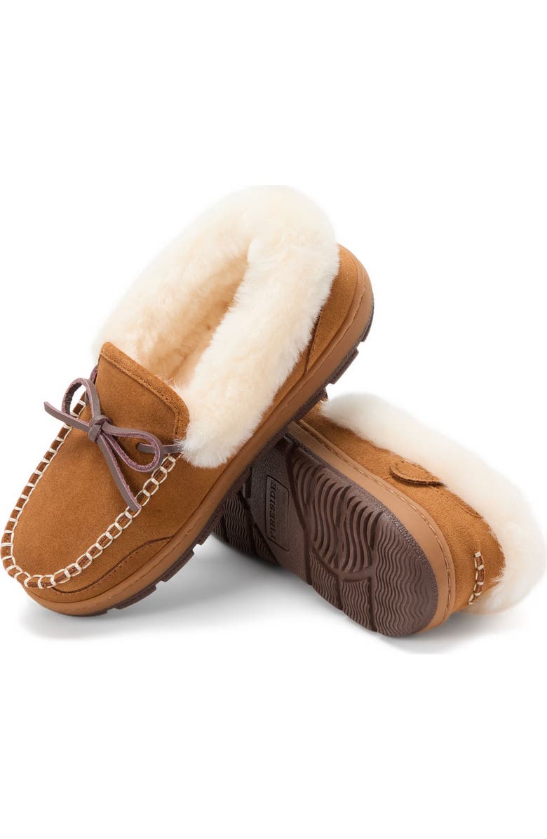 DEARFOAMS Fireside Gladstone Genuine Shearling Moccasin with Stitching, Alternate, color, Chestnut