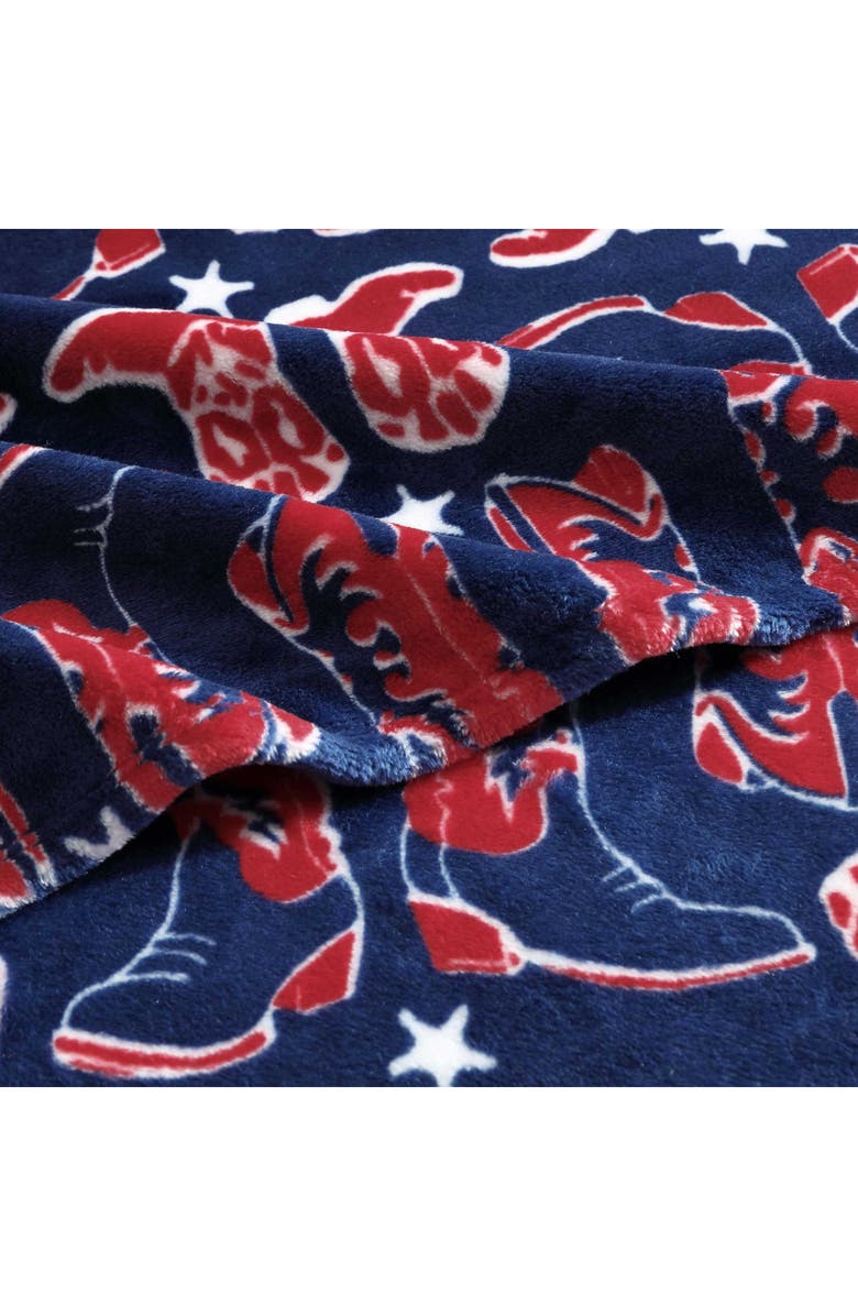 Wrangler Knockin' Boots Ultrasoft Plush Throw, Alternate, color, Dark Blue