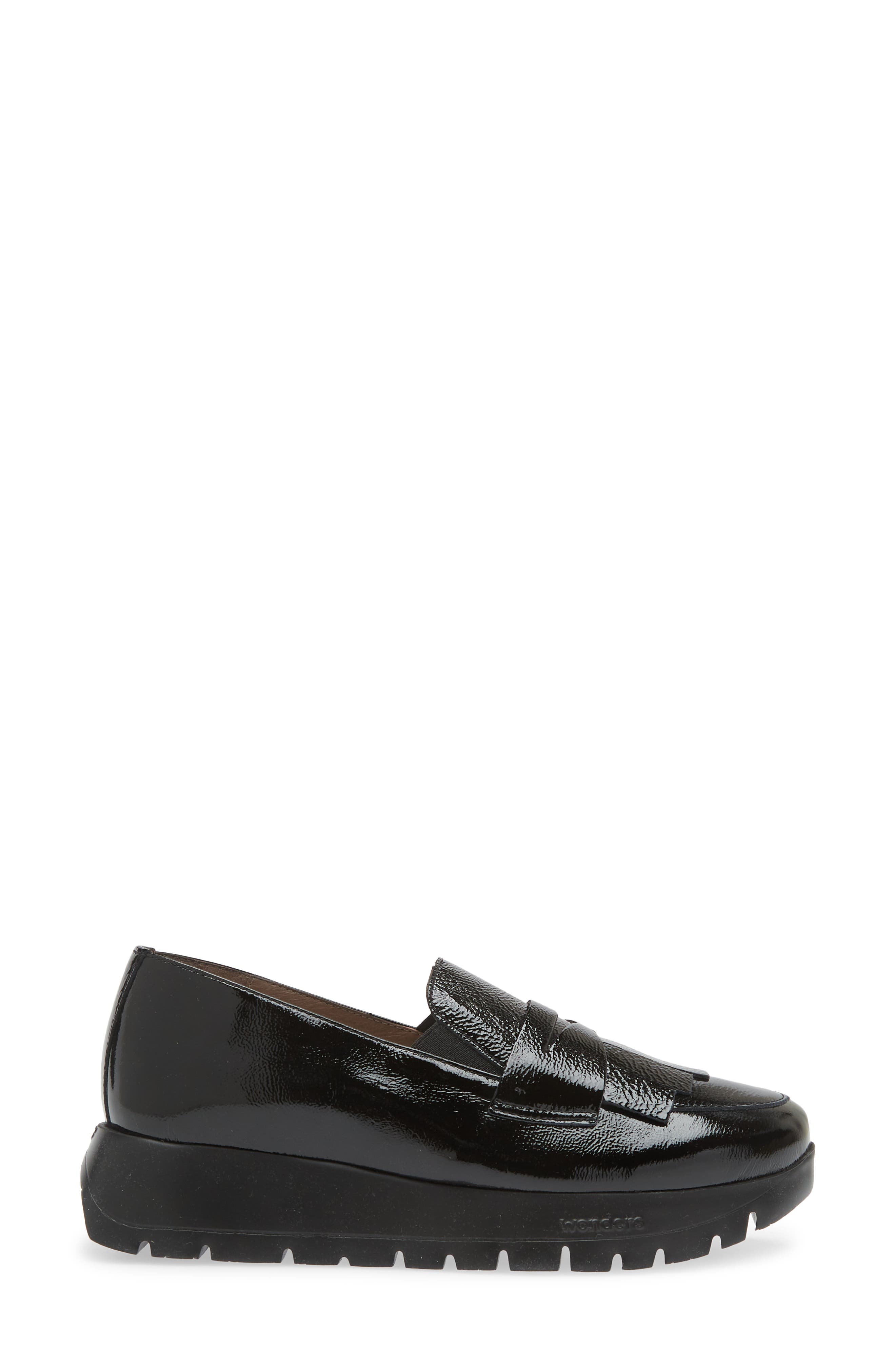 Wonders Kiltie Platform Loafer, Alternate, color, Textured Black Patent