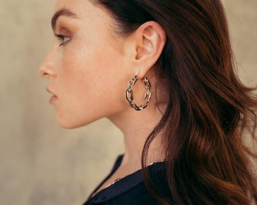 Zarux Modern Day Hoop Earrings In Gold