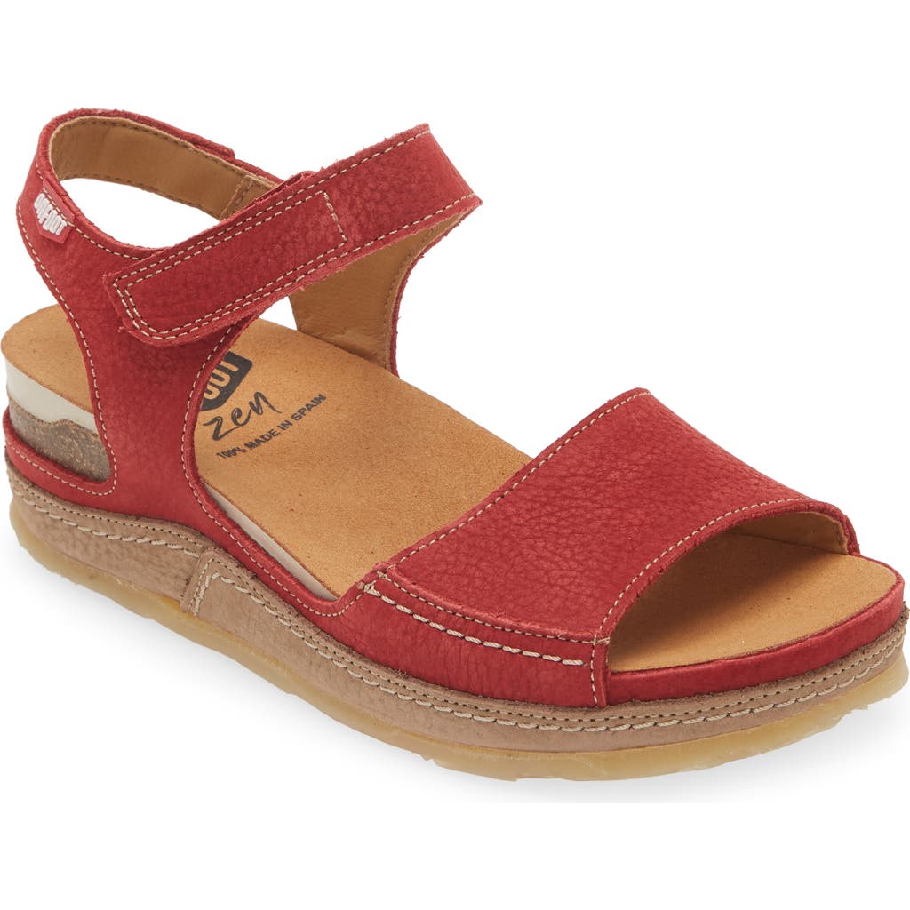On Foot 240 Vegas Sandal in Red  product